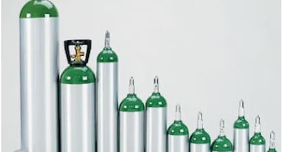 Medical oxygen cylinders in a range of sizes